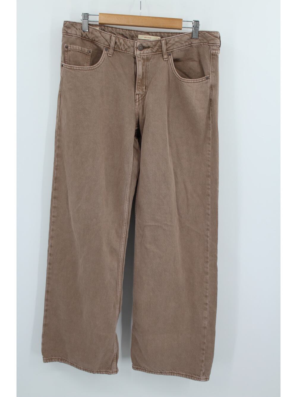 Levis Premium Low Loose Straight Jeans Womens 31 Tan